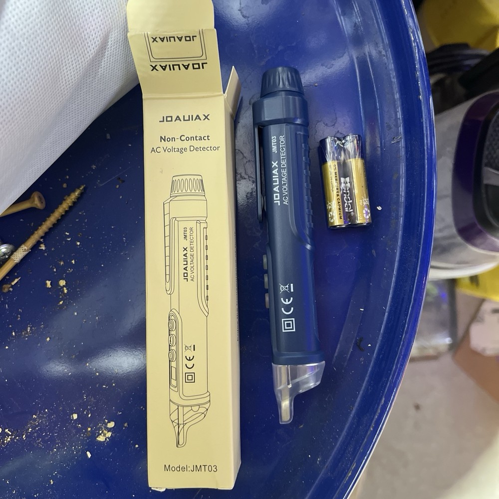 Non-Contact Ac Voltage Detector