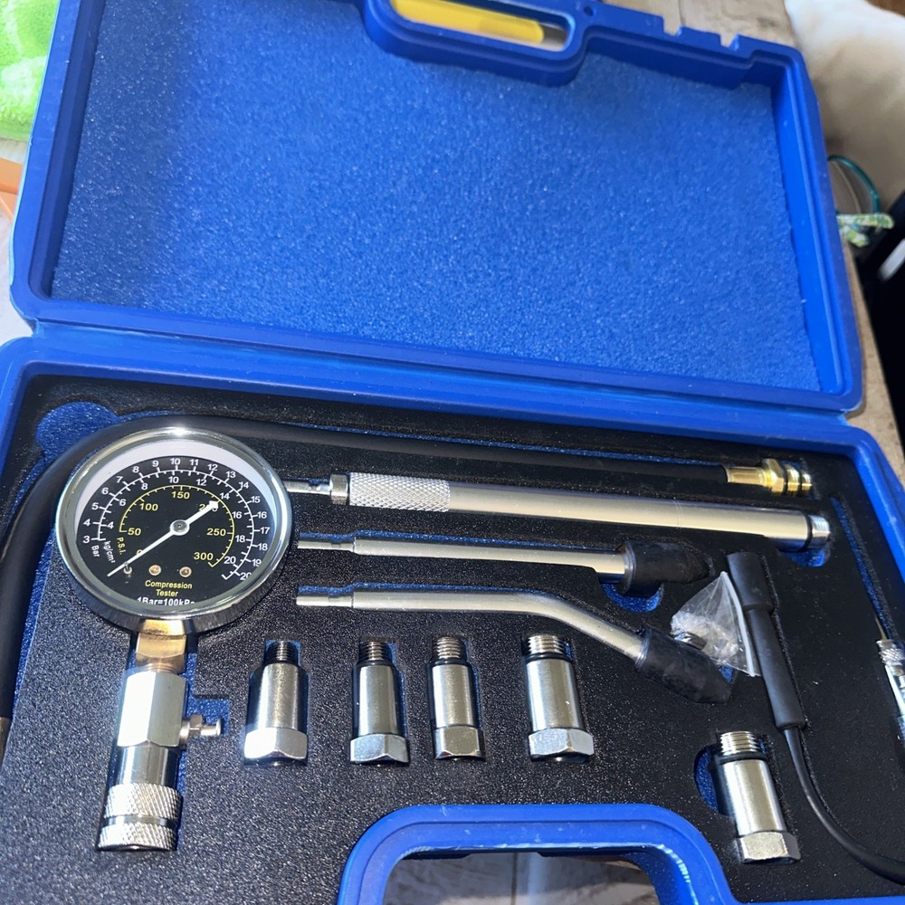 Engine Compression Tester Kit, 11 pc Cylinder Compression Tester Kit with Spark