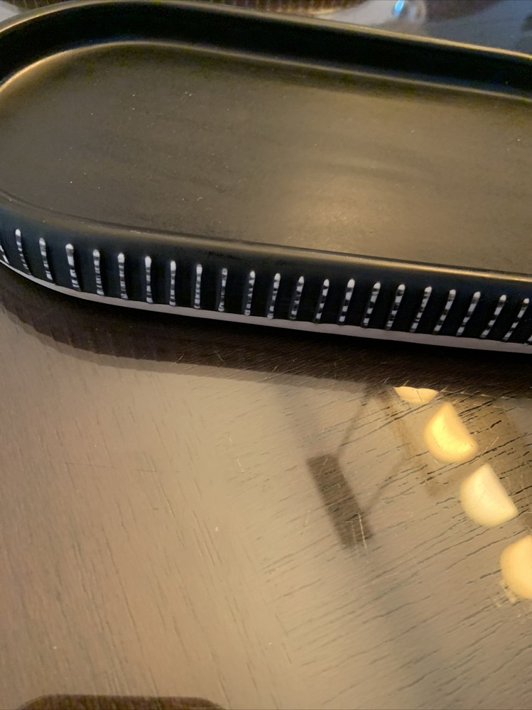Ugg Ceramic Bathroom Tray Black Ivory Striped