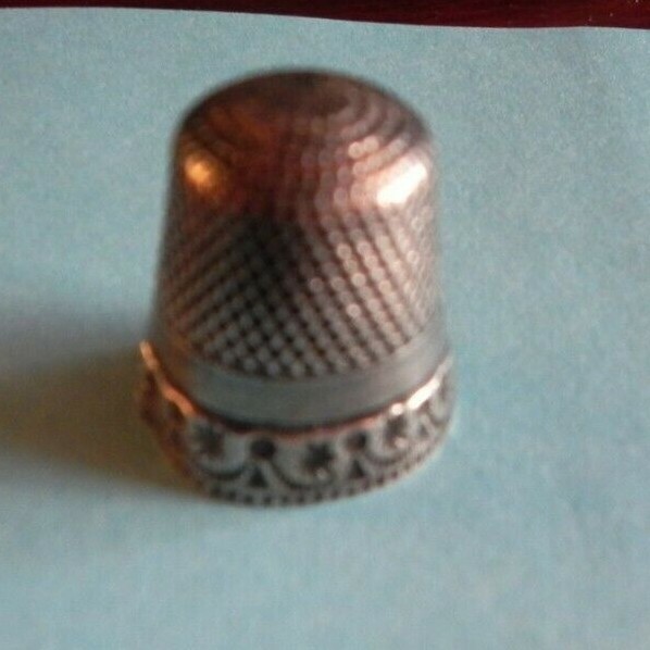 Vintage Sterling Silver Thimble "Anchor" Hallmark
