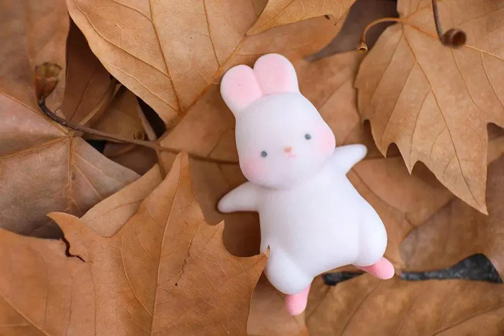 Lonepine Momoko Series