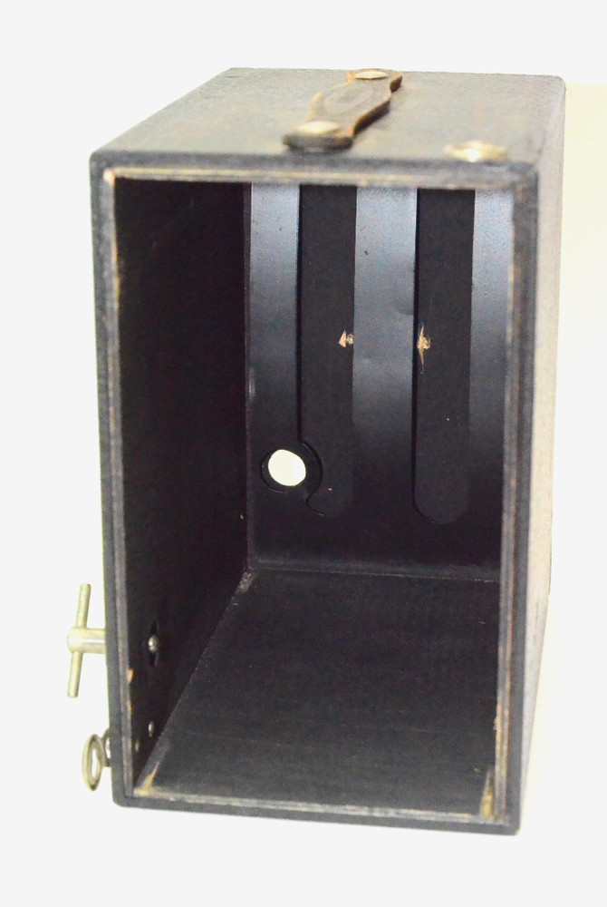 Kodak No. 2C Model A Brownie Box Camera- Shutter Works - READ DESCRIPTION