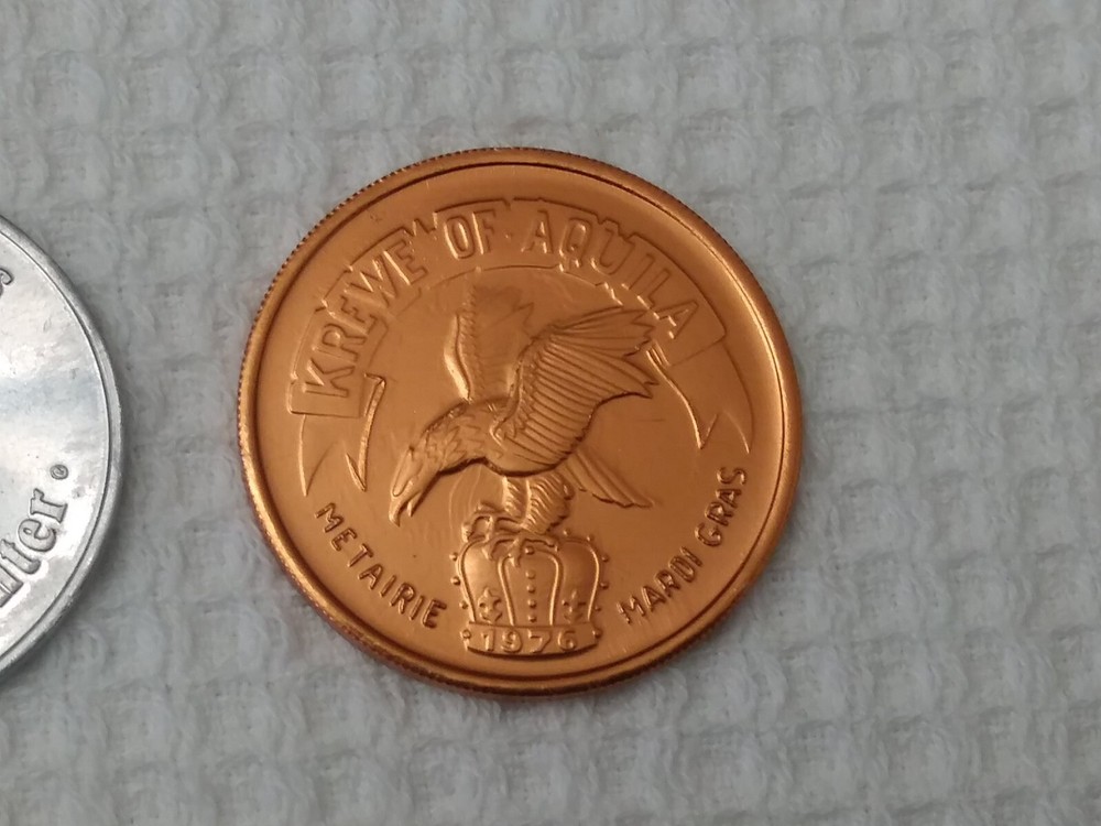 Vintage 4 Tokens All Different #005