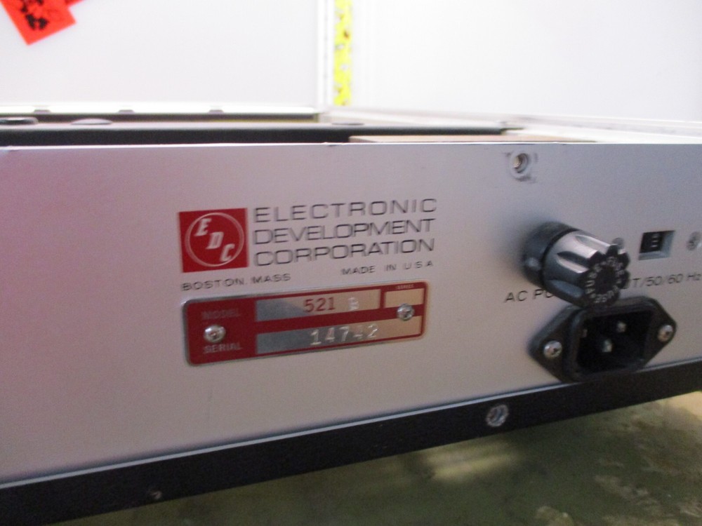 EDC Model 521 Programmable DC Calibrator Untested For Parts Only [18-.5]