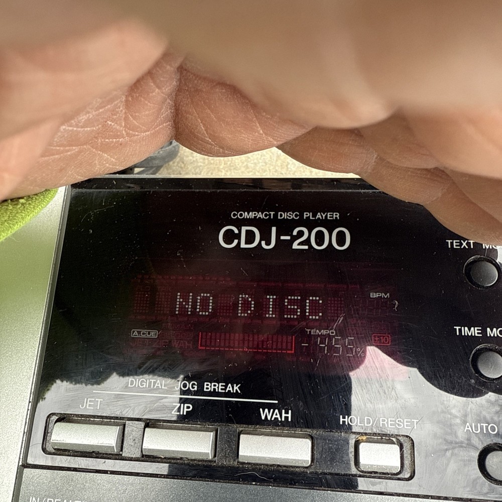 Pioneer CDJ-200 DJ CD Player