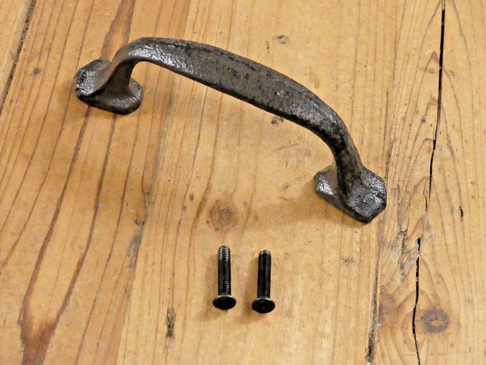 CAST IRON HANDLE RUSTIC DRAWER PULL 5 1/4" LONG W/ SCREWS PULLS HANDLES CABINET