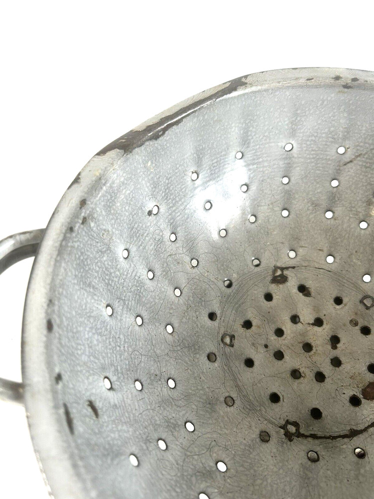 Vintage Rustic 10" Footed Enamelware Colander Strainer Farmhouse