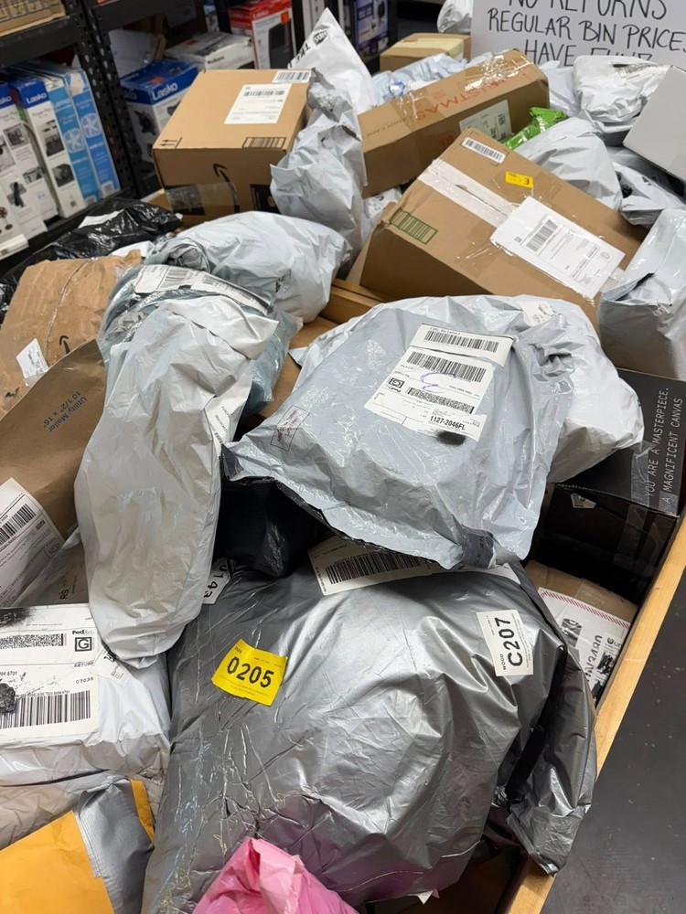 Large Mystery Box – Amazon & Target New Liquidation General Merchandise