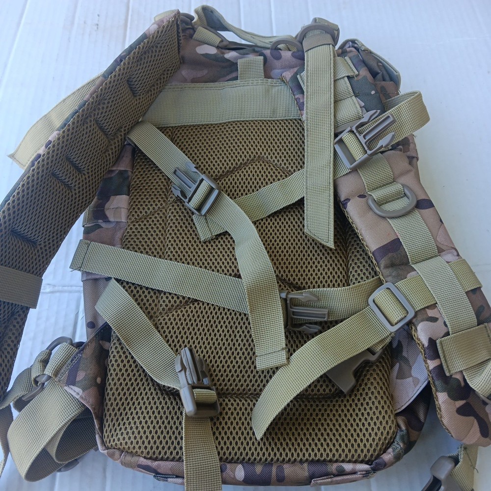MOLLE Load Bearing Panel Carrier Assault Pack Camouflage Camo 18"