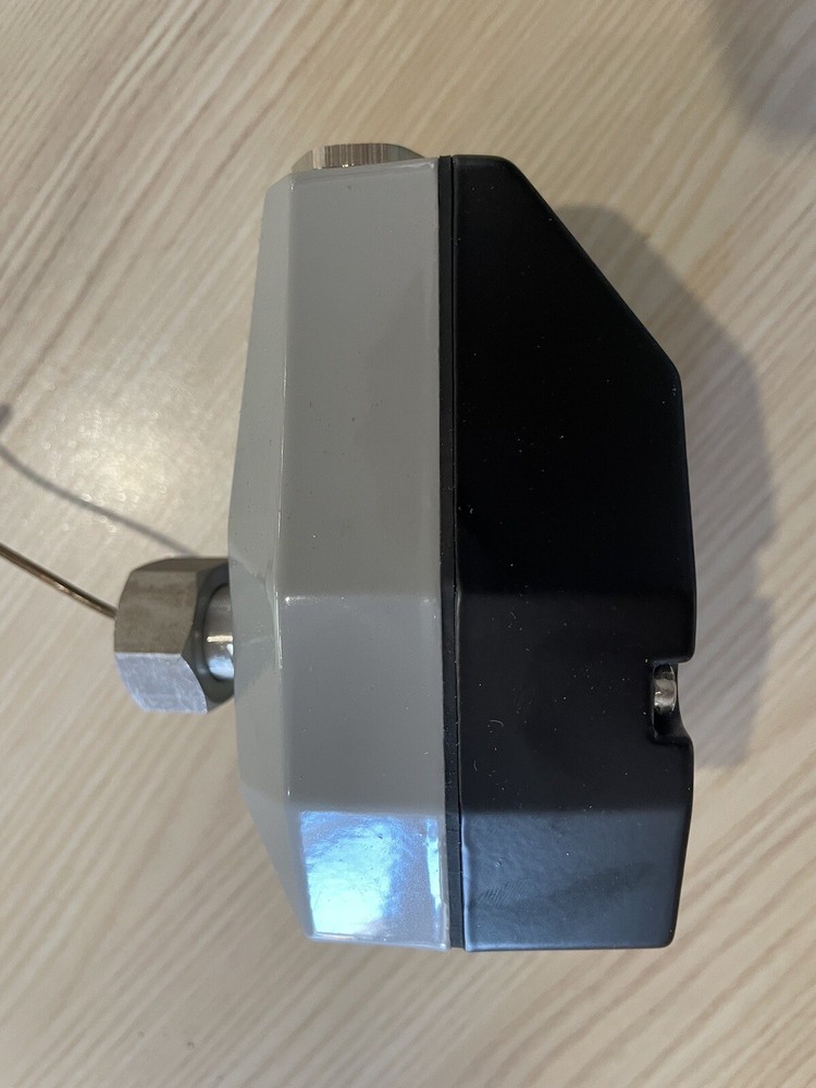 Hermetic Thermostat T30