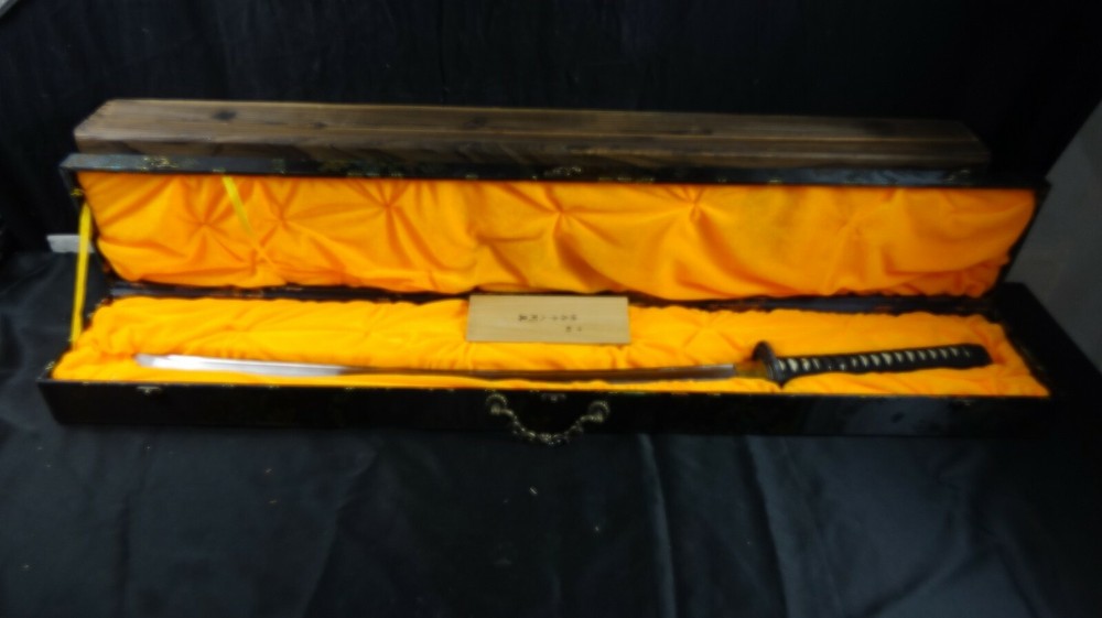 44" Deluxe Brocade Locking Katana Wakizashi Samurai Display Case Carrying Box
