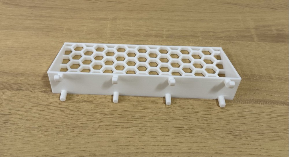Pegboard Screwdriver Holder Rack Organizer 3D Printed Tool Storage - White