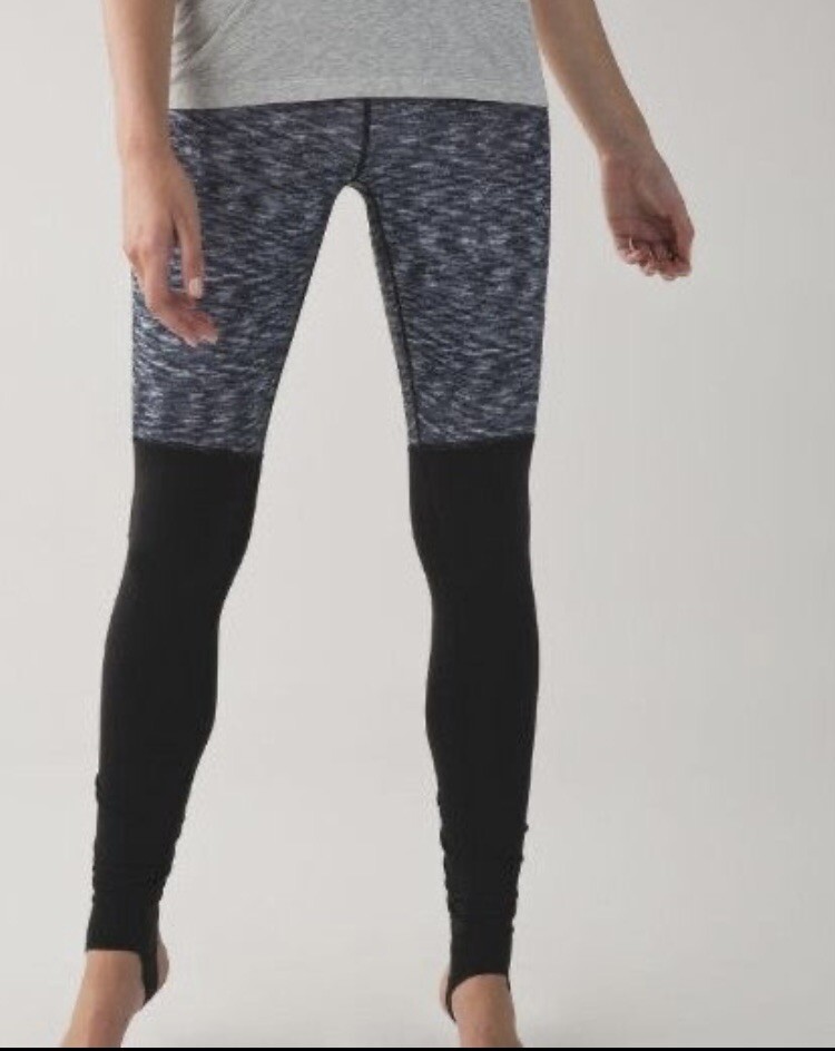 Lululemon Wunder Under Stirrup Leggings Size 4 Pants Dramatic Static Black White