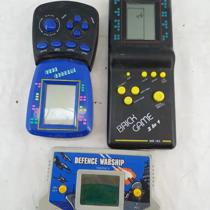 Mini Retro Game Console Collection - Used