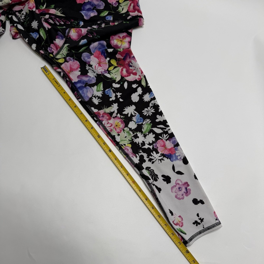 Evolution And Creation Floral Print Leggings Womens Size Medium Black/White/Pink
