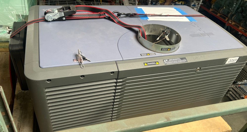 Christie CP2000-ZX Projector