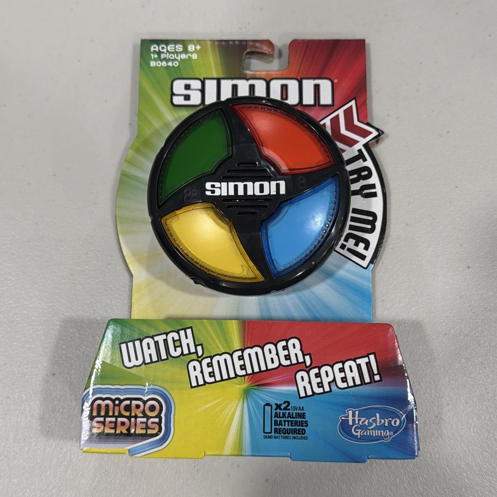 Simon Micro Series 3.5” Electronic Handheld Memory Classic Game Hasbro New