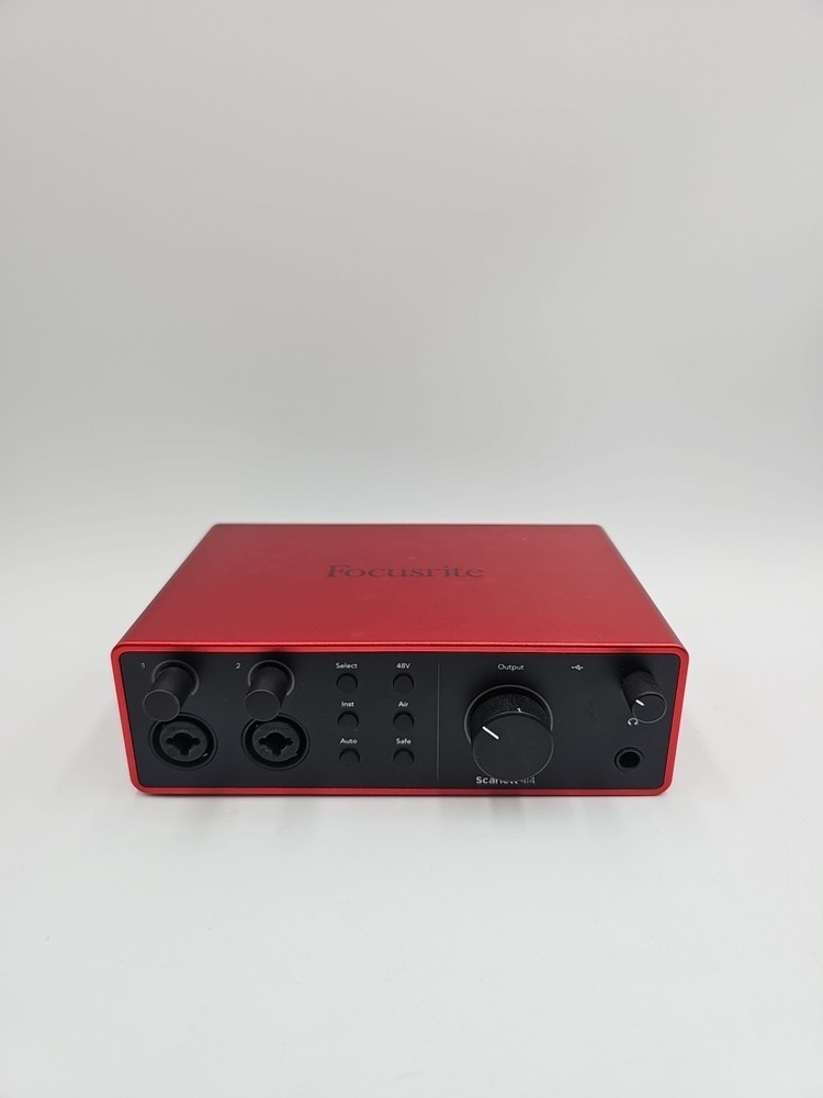 Focusrite Scarlett 4i4 (4th Gen) USB Audio Interface
