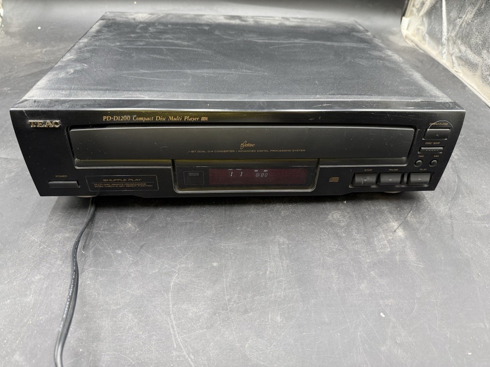 TEAC PD-D1200 CD Player 5-Disc Changer 1997 Tested Works