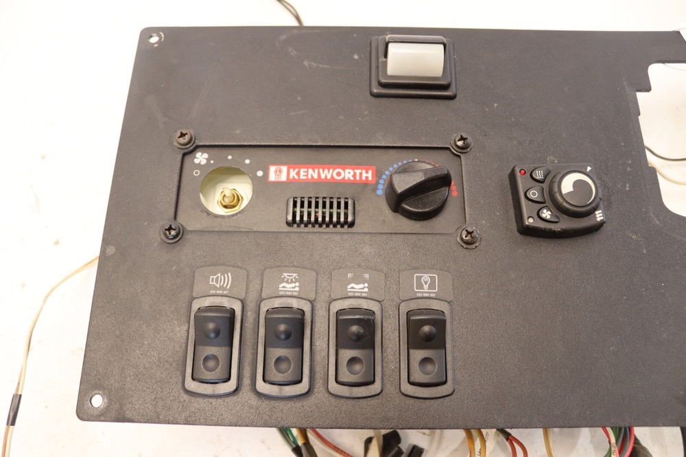 1996-2010 KENWORTH T2000 SLEEPER CLIMATE LIGHT CONTROL SWITCH PANEL OEM