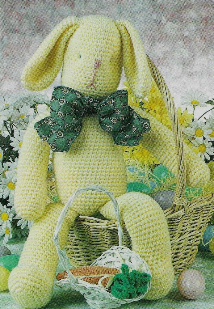 EASTER BUNNY & CARROTS STUFF ANIMAL TOY DIGEST SIZE CROCHET PATTERN INSTRUCTIONS