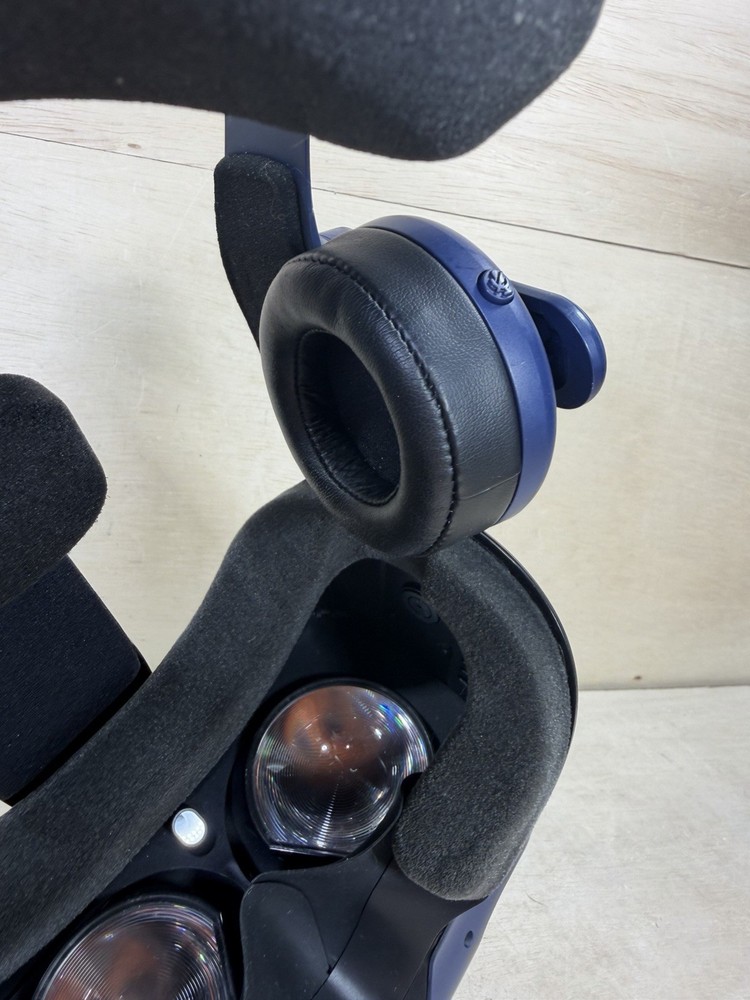 HTC 2Q29100 Vive Pro Virtual Reality Headset & 1 Cable Only