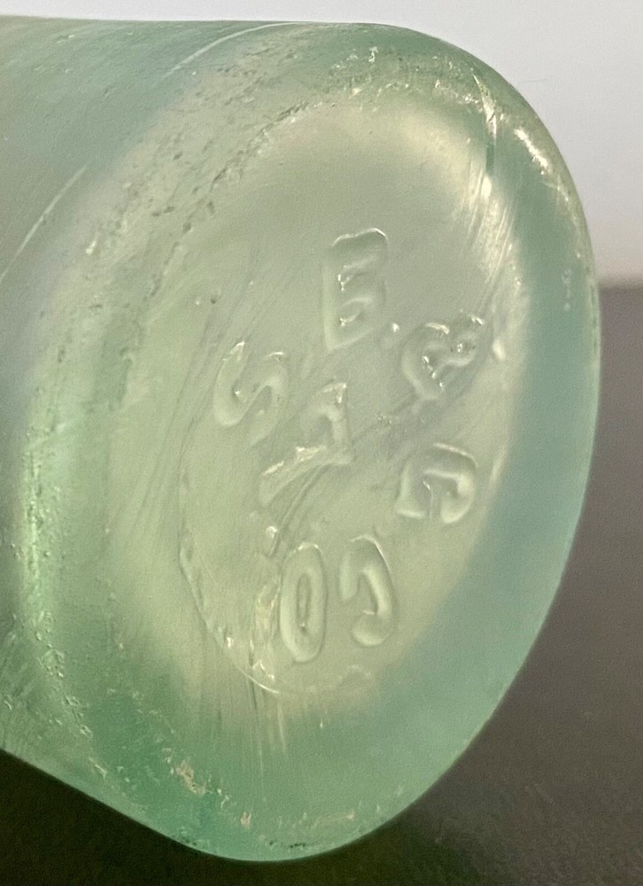 Vintage Aqua S. B. & G. Co. 7 Bottle