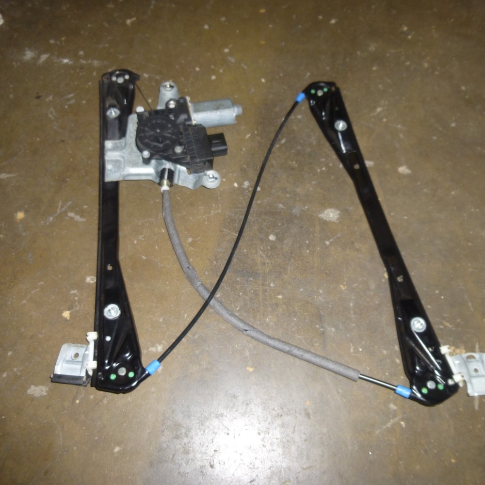 2003 2004 2005 2006 07 2008 JAGUAR S-TYPE LEFT FRONT WINDOW REGULATOR WITH MOTOR
