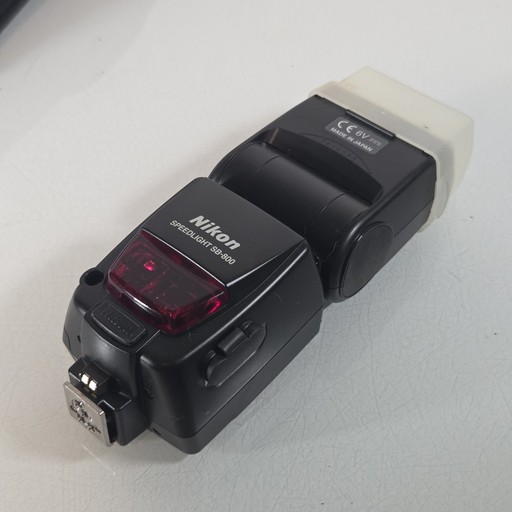 Nikon SB-800 Speedlight Flash – Tested, Clean, Works Great