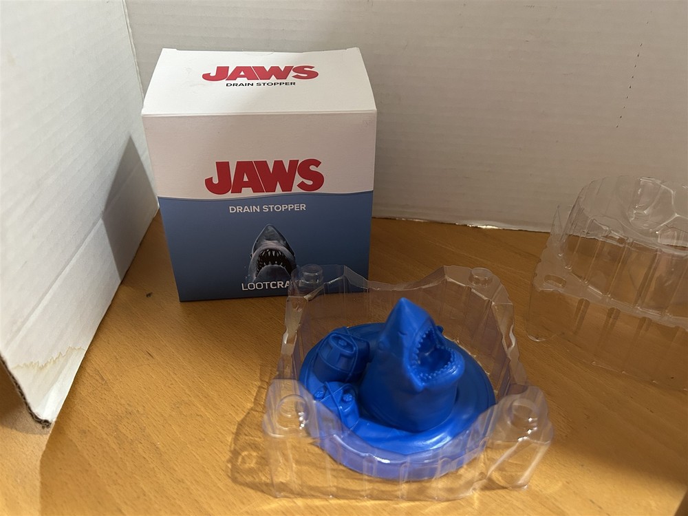 EXCLUSIVE LOOTCRATE JAWS DRAIN STOPPER