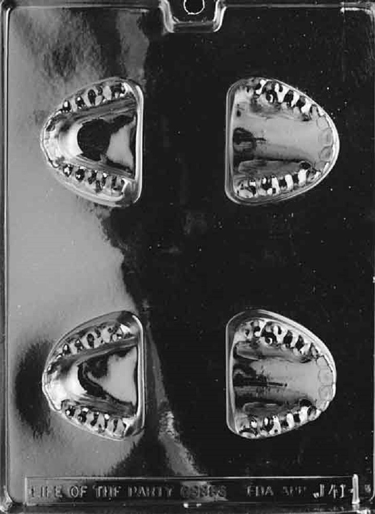 J041 False Teeth Dentures Chocolate Candy Soap Mold with Instructions