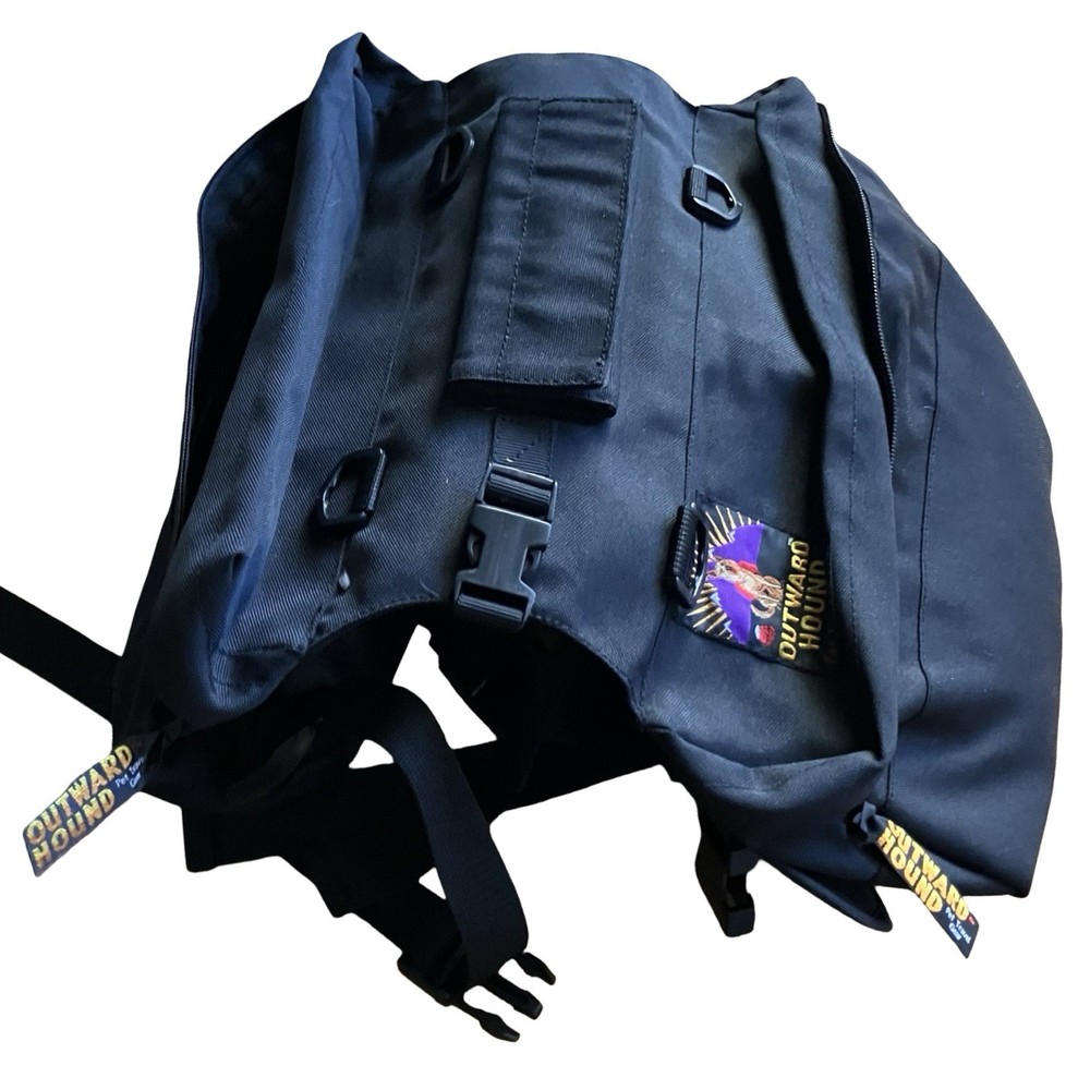 Outward Hound Dog Saddle Backpack Adjustable Black Medium Clip On Removable