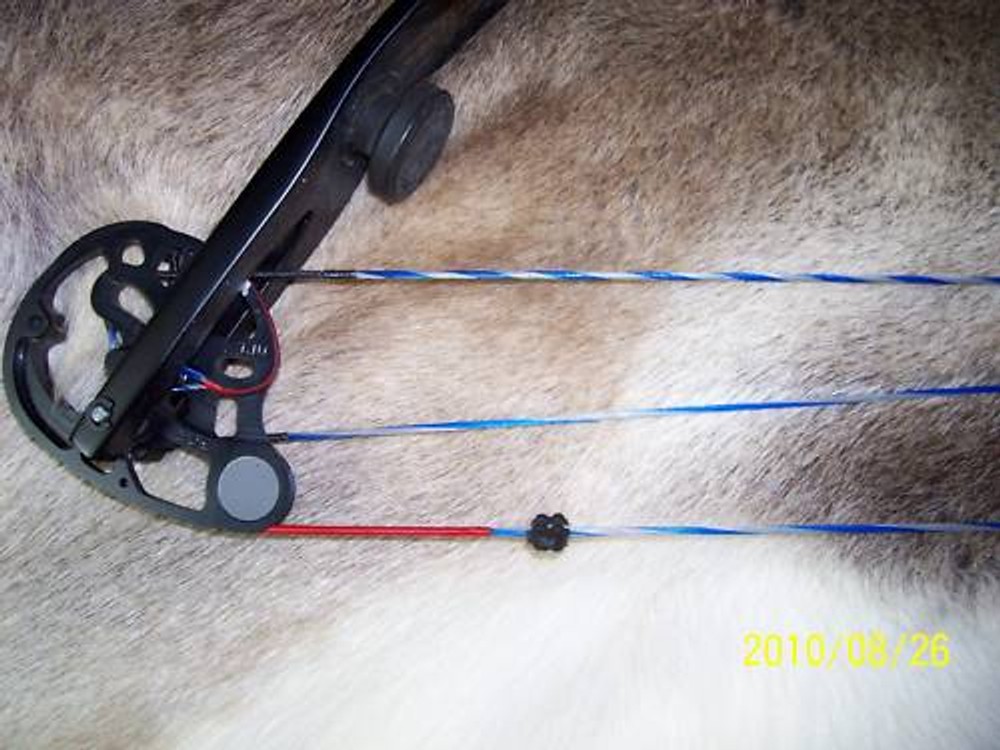 CUSTOM BOW STRING SET FOR MATHEWS MINI GENESIS BOW