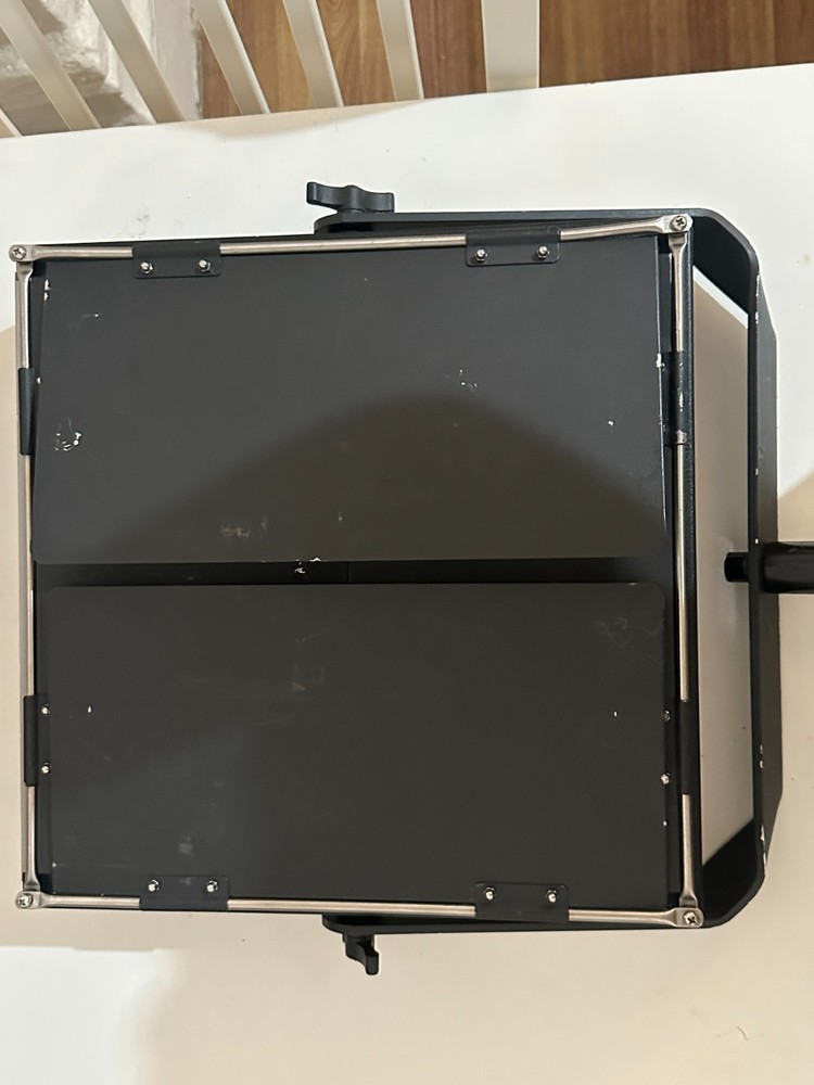 ikan Lyra LB10 Bi-Color LED Light Panel - Used