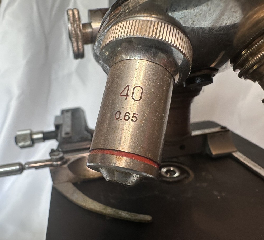 Antique Ernst Leitz Wetzlar Microscope No. 302101 Black No light Source