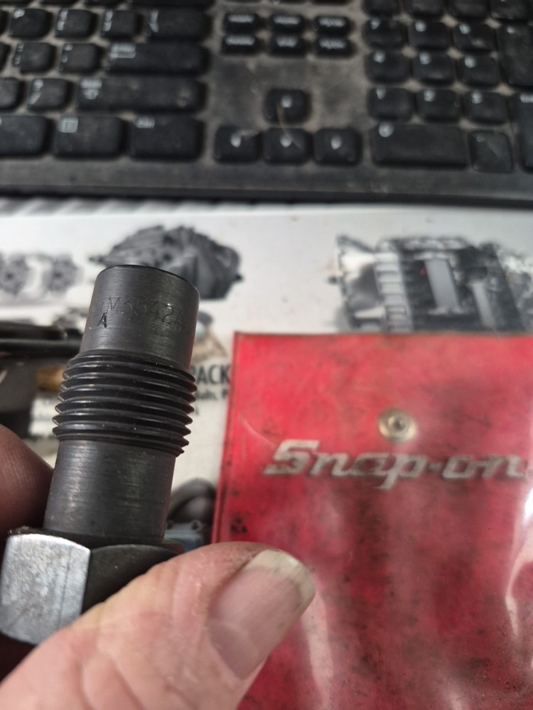 Snap On Tools Diesel Compression Connect Adaptor Pressure Tester VW Benz M3542A