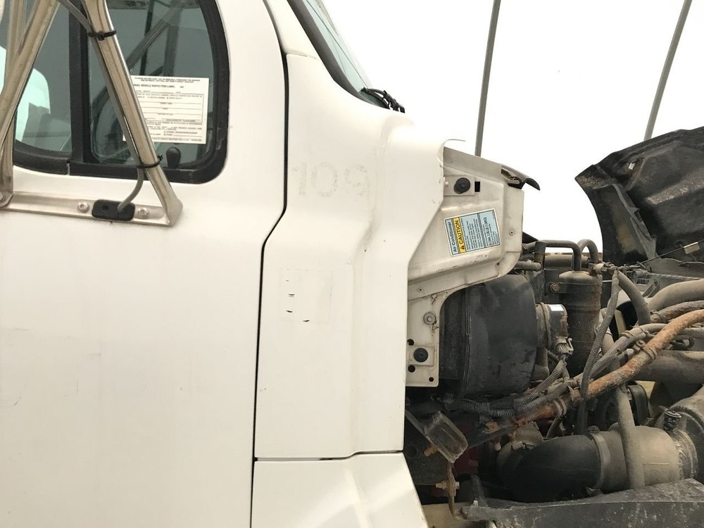 Sterling ACTERRA WHITE Right/Passenger CAB Cowl - Used