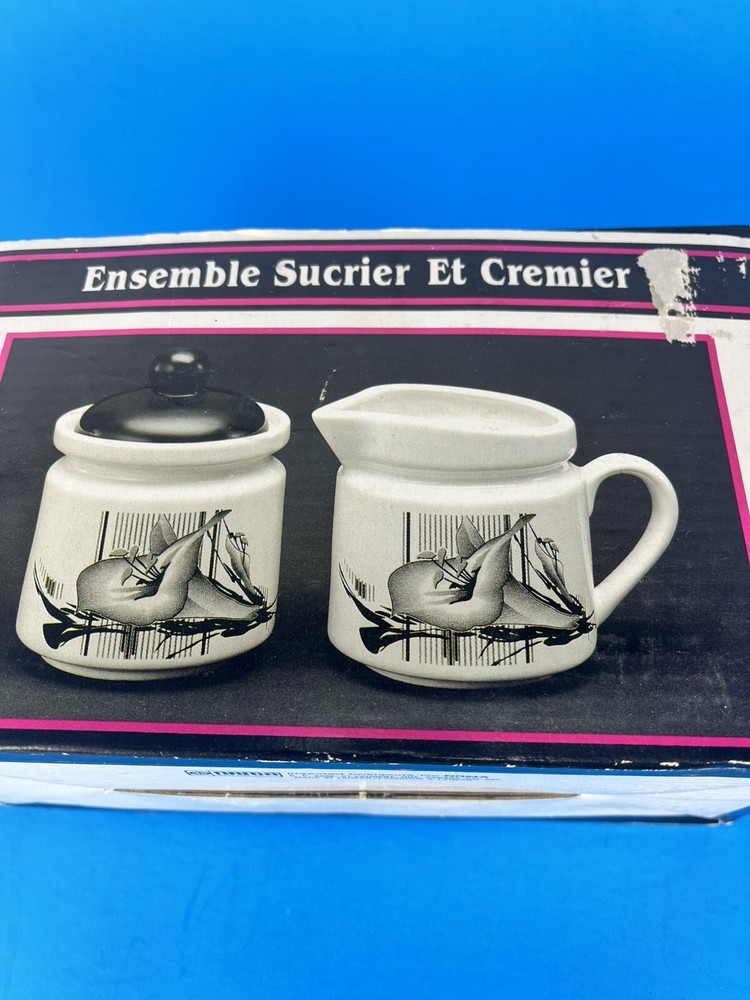 Creamer and Sugar Set White Black Taiwan