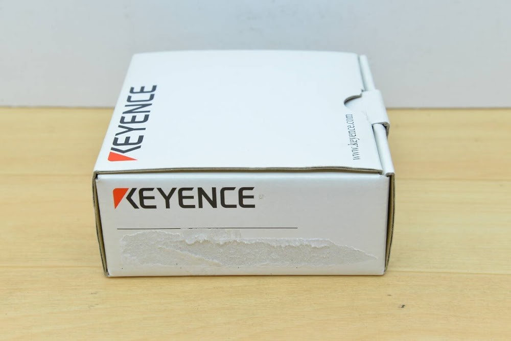 KEYENCE KV-DA40 PLC Digital Output Module USED
