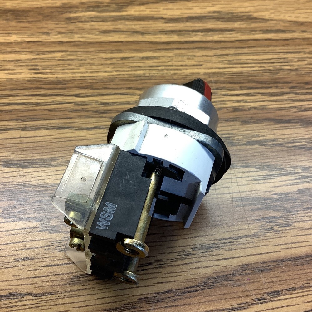 Allen-Bradley 800T-HA2 Ser T Selector Switch