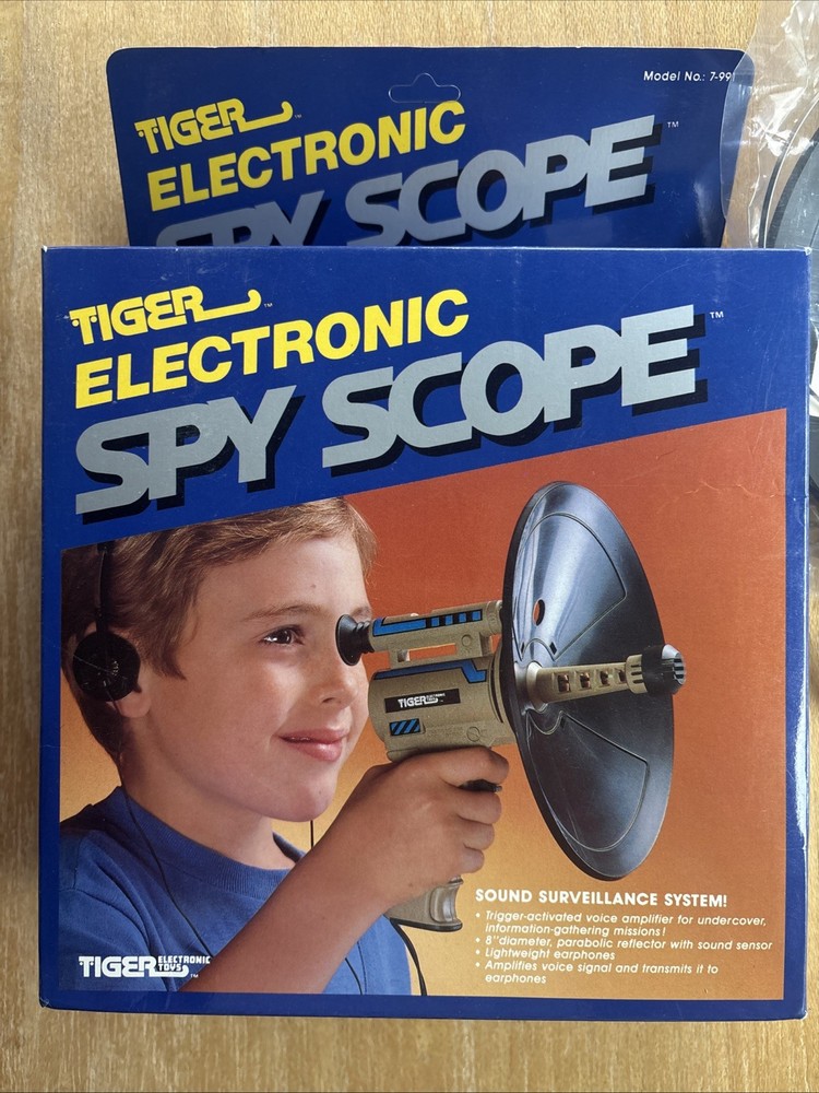 Tiger Electronics Spy scope Toy