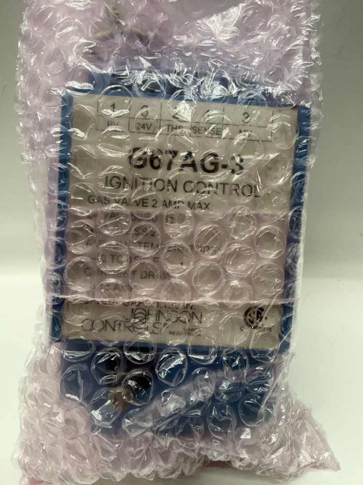Johnson Controls G67AG-3 Ignition Control Module 24V *Slightly Warped Housing*