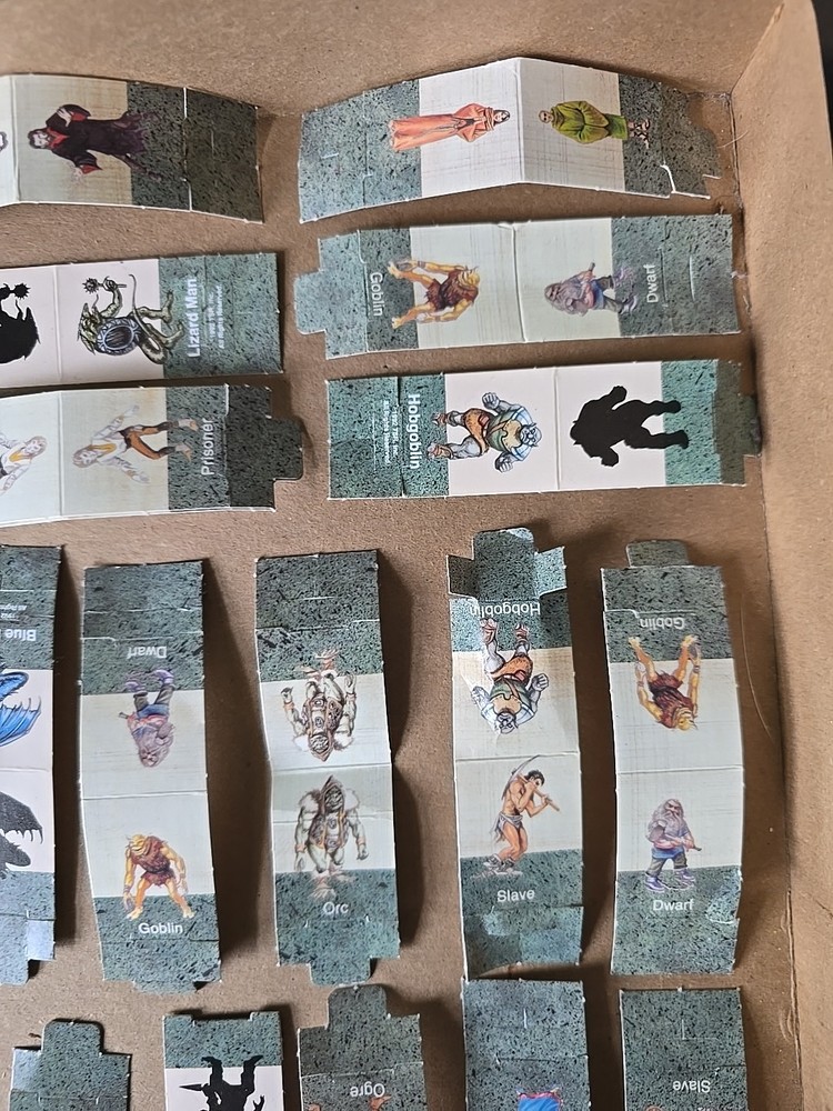 1992 Dungeons & Dragons game Cardboard Character Pieces