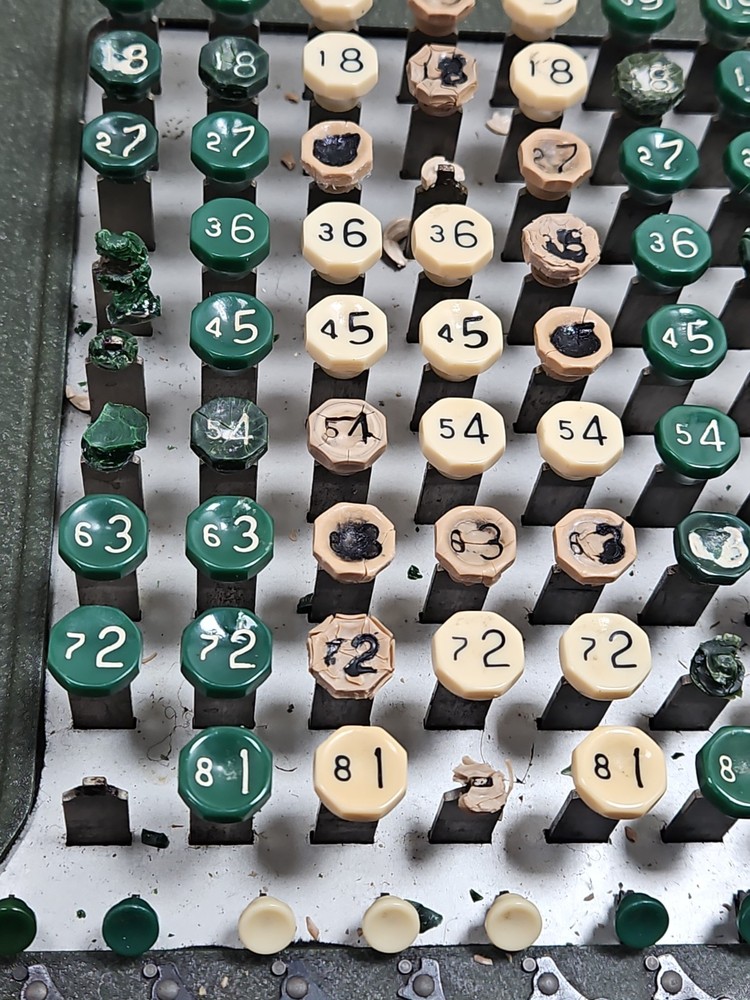 Vintage Comptometer Felt & Tarrant Needs Restoration