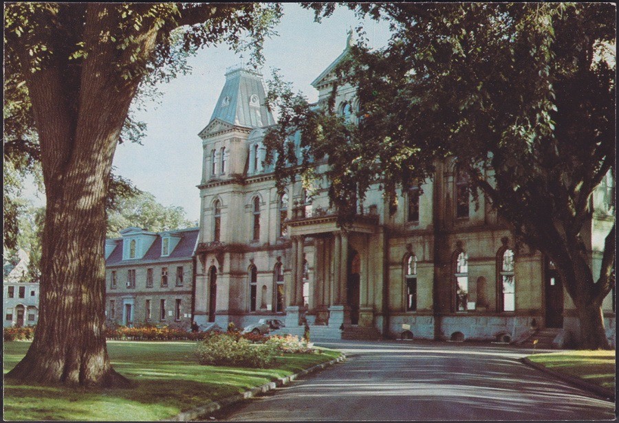 Canada Fredericton New Brunswick Legislative Building Mint Postal Card Nice!