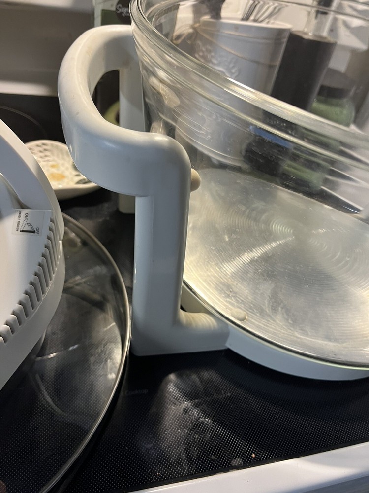 SHARPER IMAGE Super Wave Oven Replacement Glass Bowl And Holder