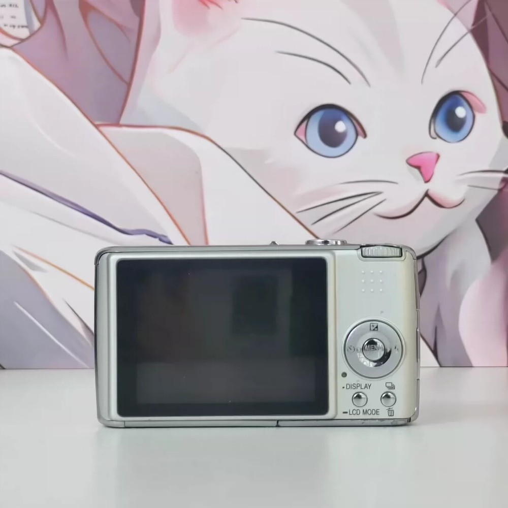 Panasonic Lumix DMC-FX07 Digital Camera Silver 7.2MP English Version Silver