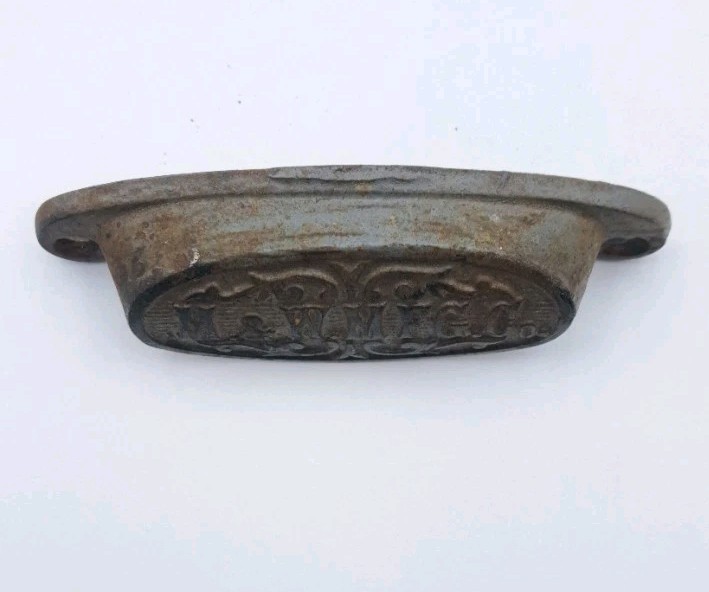Antique Bin Pull Printers Drawer Pull M&W MFG.CO Handle Old Cast Iron Hardware