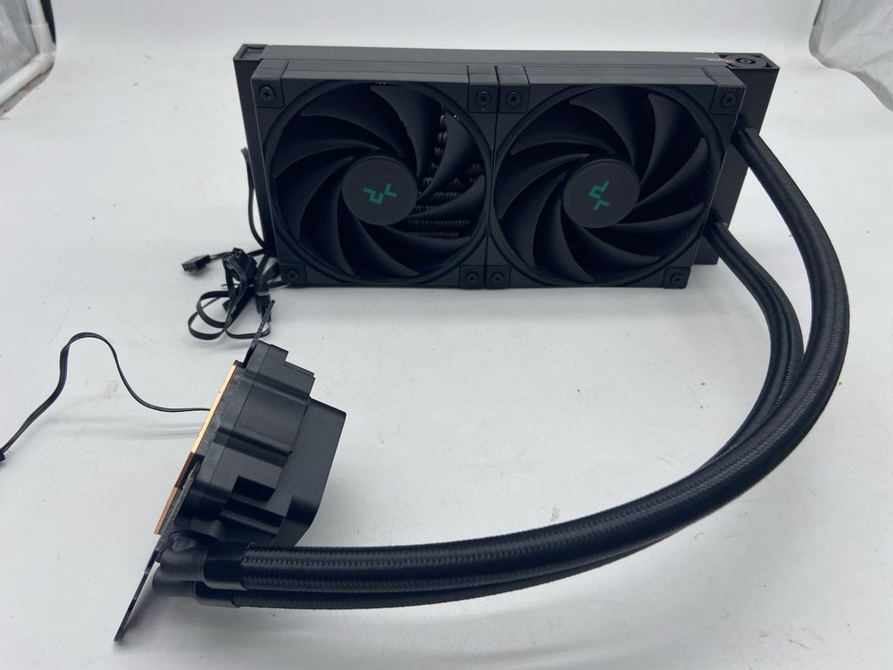 DeepCool LT520 high-performance liquid CPU cooler