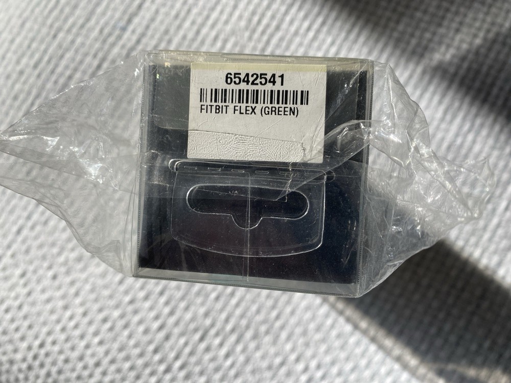 Fitbit Flex Green Wireless Activity Tracker Unopened New In Sealed Box